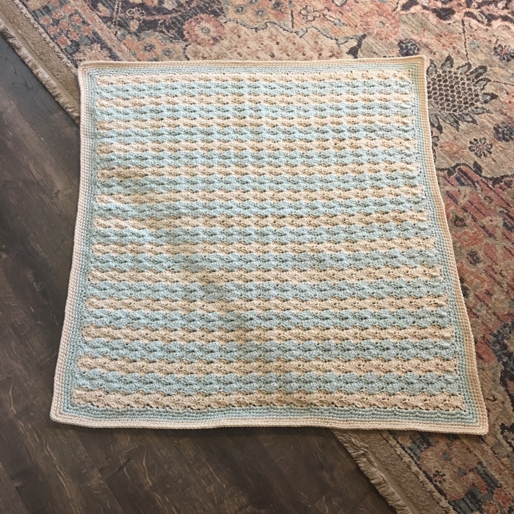 Handmade baby/toddler/child/sofa blanket blanket - Picture 3 of 5